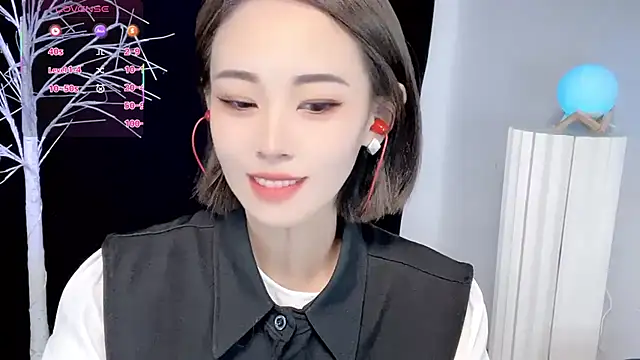 Snapshot of xiaoyue8888 chatting on September 23, 2:36 am xiaoyue8888 online show from September 23, 2:36 am