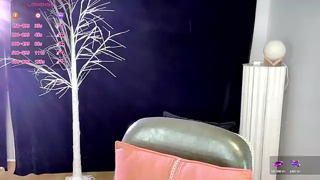 Snapshot of xiaoyue8888 chatting on October 14, 2:23 am xiaoyue8888 online show from October 14, 2:23 am