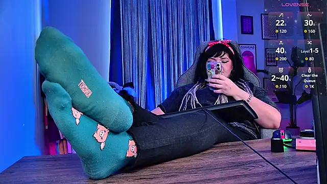 MaryHarrys online show from June 18, 9:14 am