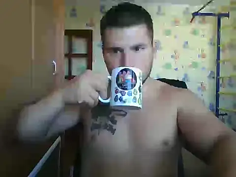 chiraq1945 online show from September 11, 6:35 am