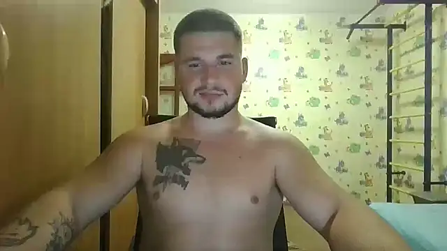 chiraq1945 online show from September 27, 6:46 pm