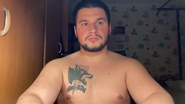 chiraq1945 online show from March 30, 9:05 pm