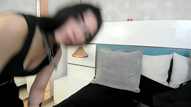 Ashkoreh online show from December 20, 8:16 pm