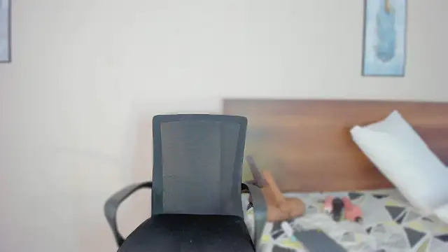 Snapshot of Niicol_Jenner chatting on February 9, 4:38 am Niicol Jenner online show from February 9, 4:38 am