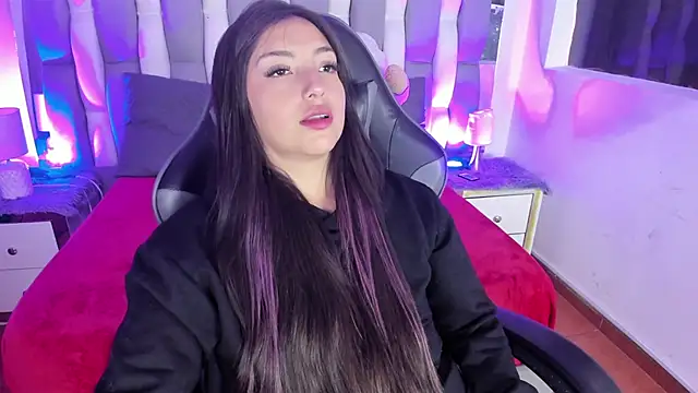 Snapshot of Adaara_Rey chatting on October 18, 6:30 pm Adaara Rey online show from October 18, 6:30 pm