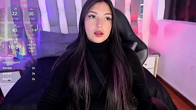 Snapshot of Adaara_Rey chatting on October 20, 7:47 pm Adaara Rey online show from October 20, 7:47 pm