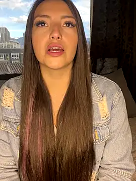 Snapshot of Adaara_Rey chatting on November 18, 8:57 pm Adaara Rey online show from November 18, 8:57 pm