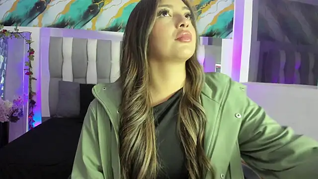 Snapshot of Adaara_Rey chatting on December 2, 10:16 pm Adaara Rey online show from December 2, 10:16 pm
