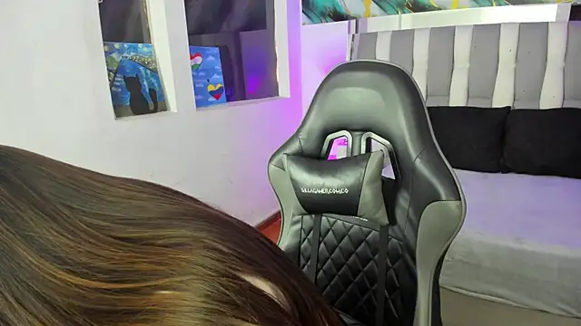 Snapshot of Adaara_Rey chatting on February 10, 7:51 pm Adaara Rey online show from February 10, 7:51 pm