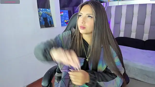 Snapshot of Adaara_Rey chatting on February 11, 7:19 pm Adaara Rey online show from February 11, 7:19 pm