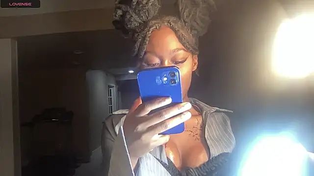 maskedgirl5005 online show from September 28, 12:38 am