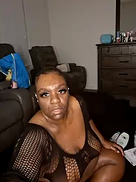 Thickkemzz41 online show from April 7, 3:29 am