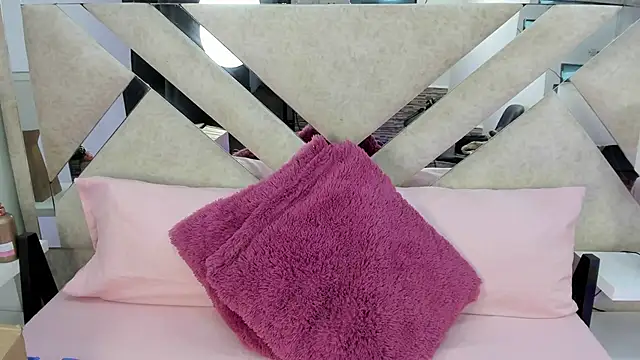 ximena vasquez8 online show from January 16, 3:10 am