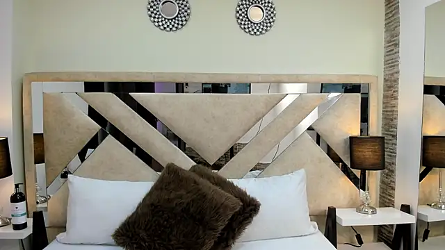 ximena vasquez8 online show from February 24, 3:15 am