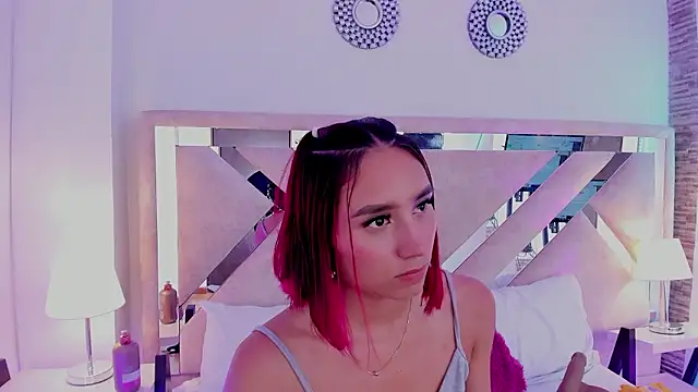 ximena vasquez8 online show from March 21, 8:19 am