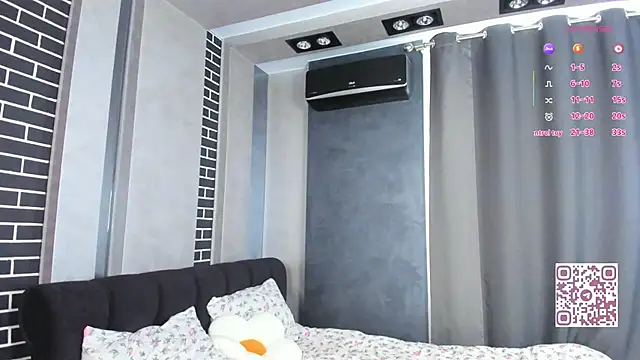 ElvinaRose online show from September 20, 3:40 am