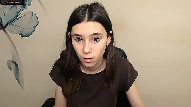 RosaRay  online show from February 7, 6:50 am