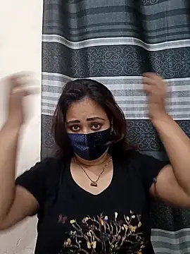 Snapshot of Mow_955 chatting on September 18, 6:32 pm Mow 955 online show from September 18, 6:32 pm