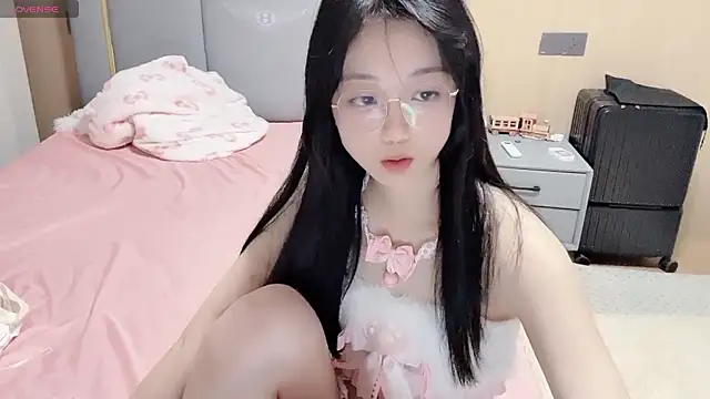 Snapshot of Pao7oO chatting on March 21, 2:42 pm Pao7oO online show from March 21, 2:42 pm