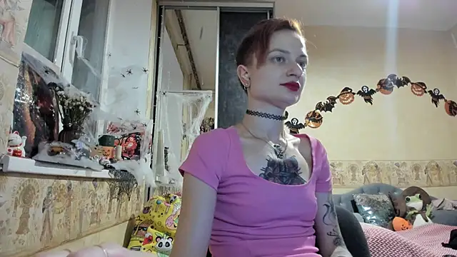 Snapshot of WatsonMi chatting on October 6, 3:20 pm WatsonMi online show from October 6, 3:20 pm