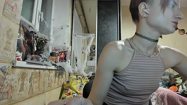 Snapshot of WatsonMi chatting on October 7, 3:09 pm WatsonMi online show from October 7, 3:09 pm