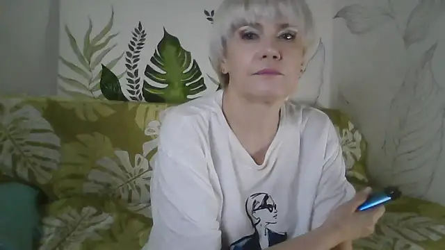 Snapshot of Catty_Lady chatting on November 15, 4:58 pm Catty Lady online show from November 15, 4:58 pm