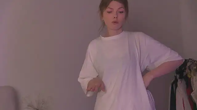 miamunn online show from June 10, 7:24 pm