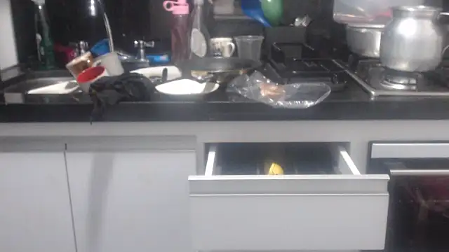 sabrina v  online show from April 4, 4:00 am