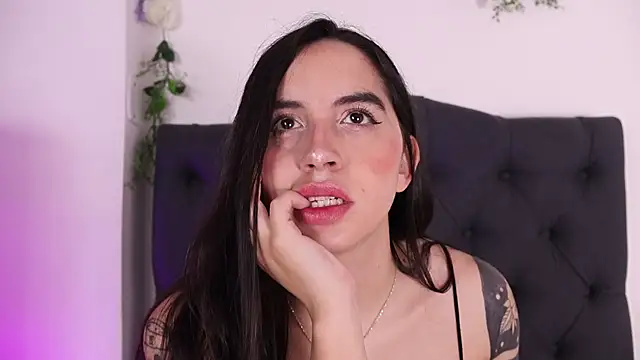 kaylee lee online show from March 31, 4:02 am