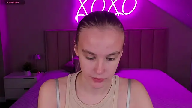 Carolin Miller online show from November 15, 10:34 am