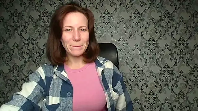 Kelly Kisss online show from December 19, 10:44 am