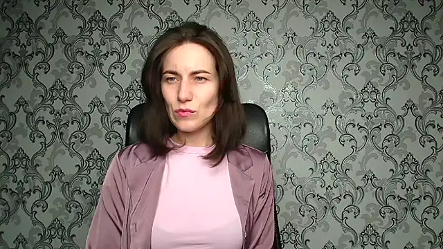 Kelly Kisss online show from February 5, 6:12 pm