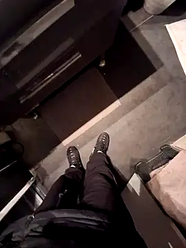 Said666a online show from December 14, 3:39 pm