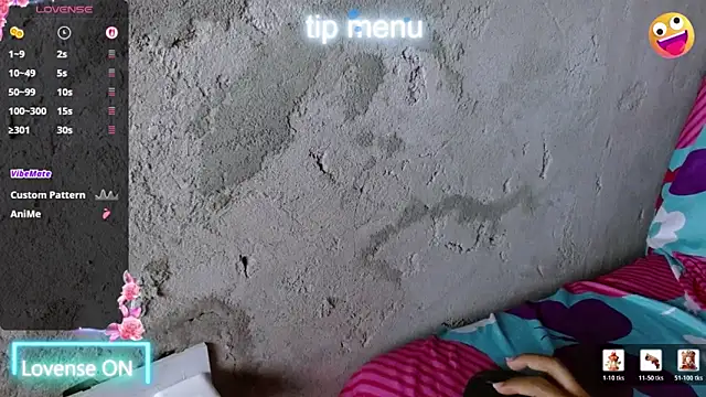 naomi powel online show from April 15, 1:34 am