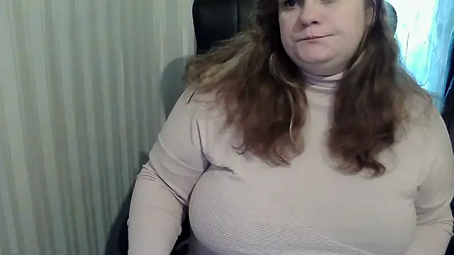 HollyXEva online show from September 30, 5:56 am