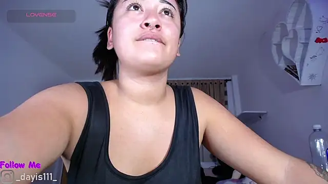 dayis sweet online show from March 11, 2:39 am