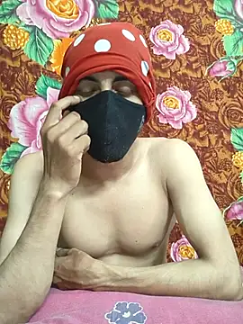 Seducing couple online show from October 14, 5:36 pm