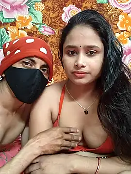 Seducing couple online show from December 19, 6:20 am