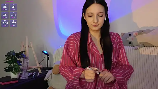 Snapshot of OdelynBagge chatting on November 26, 5:03 pm OdelynBagge online show from November 26, 5:03 pm