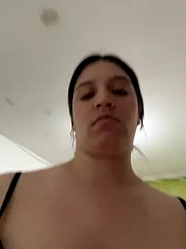 Snapshot of Briana_Hottt chatting on September 11, 11:38 pm Briana Hottt online show from September 11, 11:38 pm