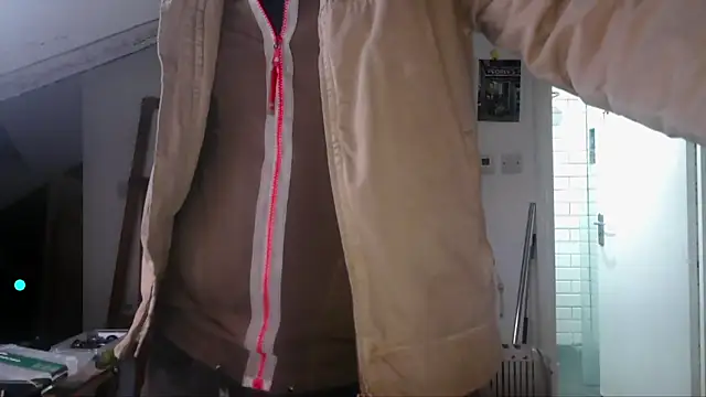 mista sista fista online show from April 4, 6:05 pm