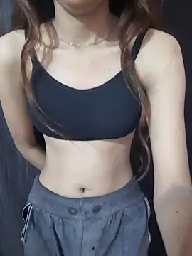 Snapshot of Mahira568 chatting on November 29, 6:33 pm Mahira568 online show from November 29, 6:33 pm