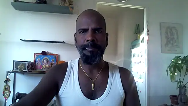 frenchblackc31 online show from October 15, 4:18 pm