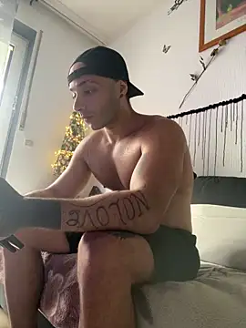1Richrichard1 online show from May 30, 8:00 am