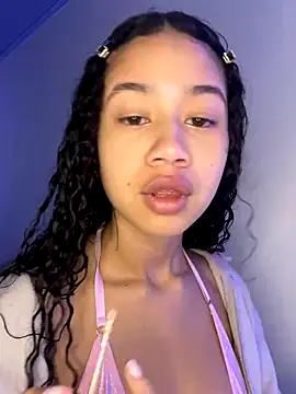 Snapshot of jadee8 chatting on November 29, 11:57 am jadee8 online show from November 29, 11:57 am