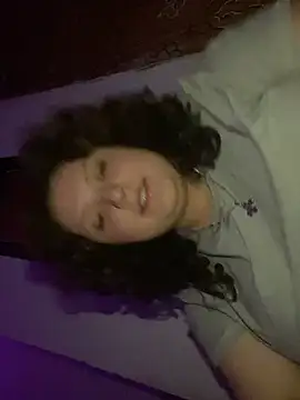 Snapshot of Solangerulo_ chatting on February 12, 4:18 am Solangerulo online show from February 12, 4:18 am