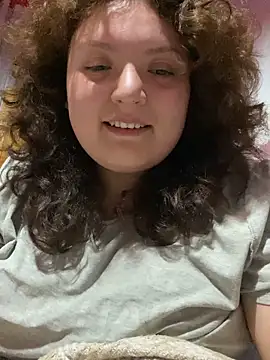 Snapshot of Solangerulo_ chatting on February 18, 4:41 am Solangerulo online show from February 18, 4:41 am