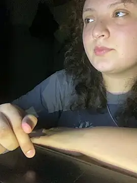 Snapshot of Solangerulo_ chatting on February 23, 4:32 am Solangerulo online show from February 23, 4:32 am