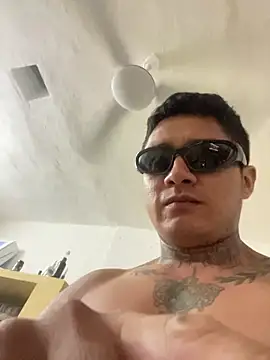 siilvestremx online show from October 28, 4:38 am