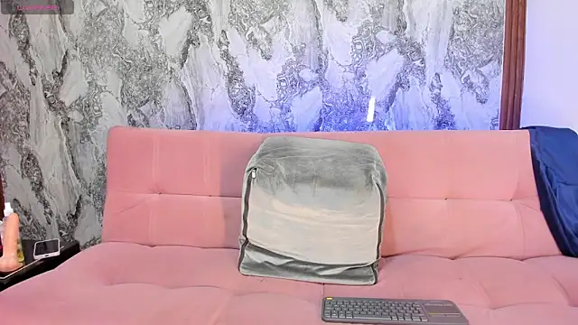 MiiaaCollinss online show from September 11, 2:39 pm